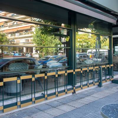 Πάσχος Art of Glass Ανασυρόμενα Παράθυρα – Γκιλοτίνες