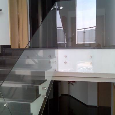 Πάσχος Στηθαία / Κάγκελα Art of Glass